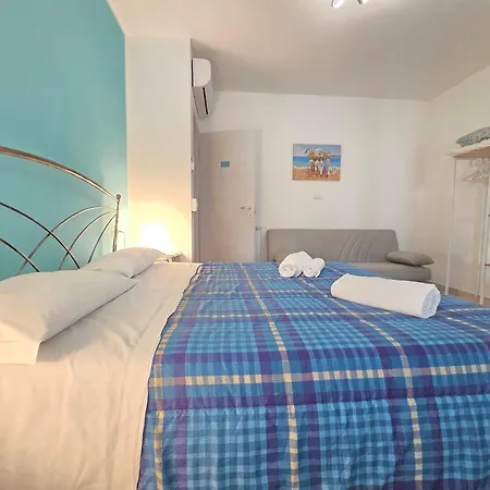 Bed & Breakfast Litoranea 80 Follonica